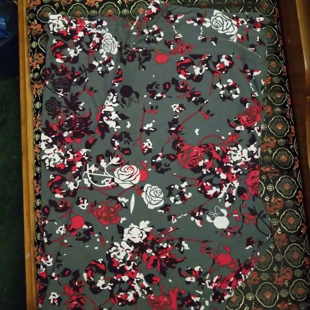 Lularoe Disney Leggings